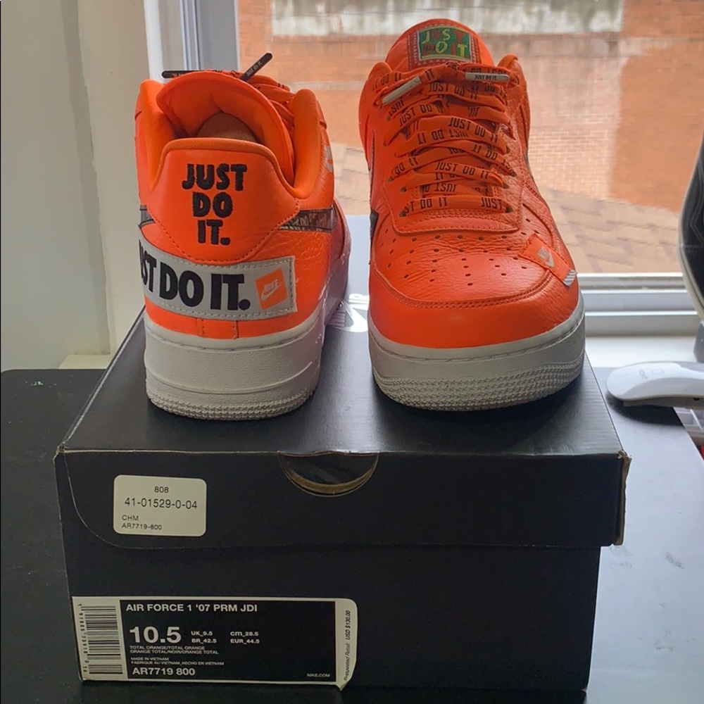 Nike Air Force 1